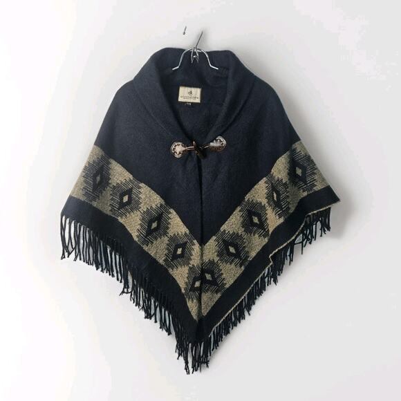 Legendary Whitetails Aztec Bohemian Poncho Navy Gray OS Toggle Button Southwest - Picture 1 of 7